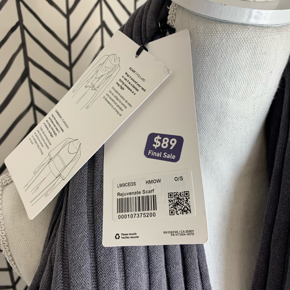🔸 Lululemon rejuvenate scarf HMOW moonwalk NWT - Picture 5 of 7